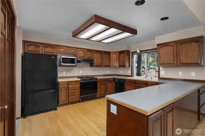 Cook, prep, and serve with ease in this well-designed kitchen. Cook, prep, and serve with ease in this well-designed kitchen.