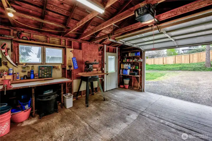 Garage parking/storage space.