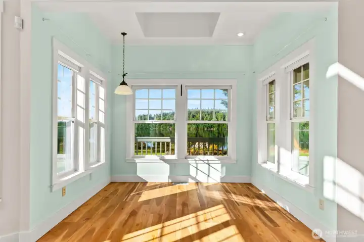 Formal dining area w views or office/lounge area Formal dining area w views or office/lounge area