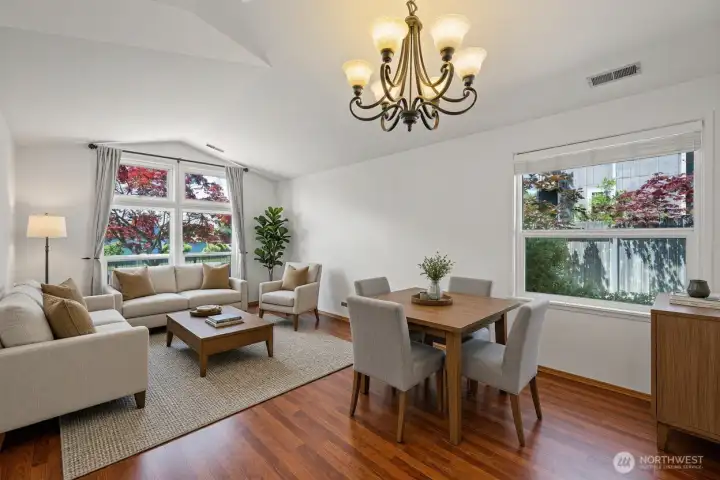 Virtually stage to show decorating vison.