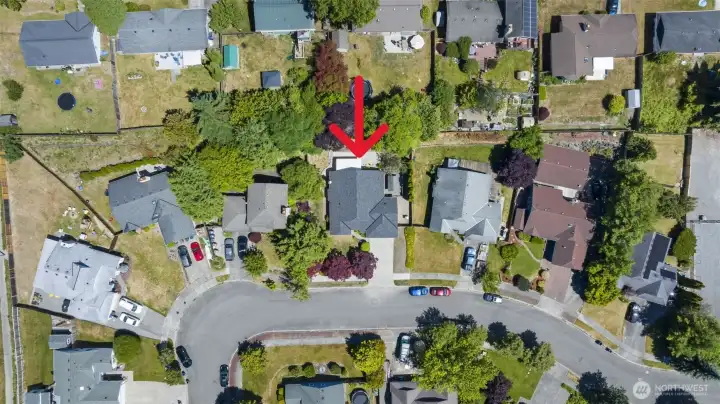 Well maintained neighborhood.