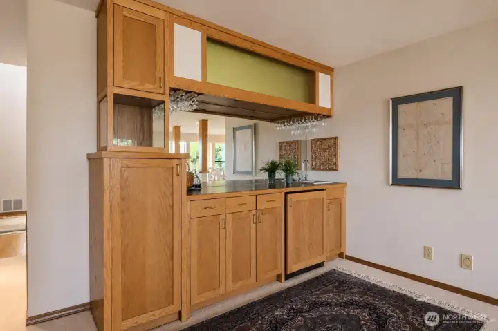 Wet Bar area in family room