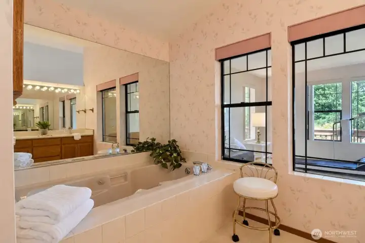 luxurious primary bathrrom