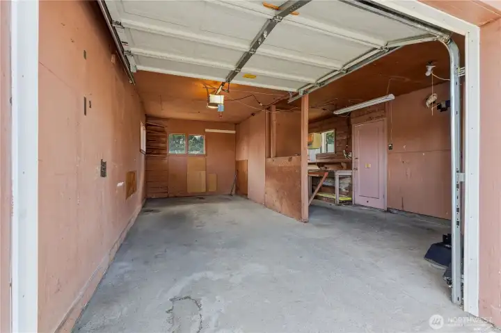 garage w workspace garage w workspace