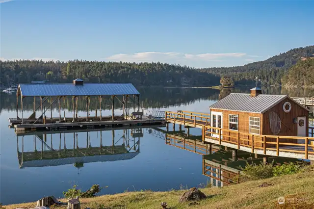 Private covered year-round dock and Casita on the pier