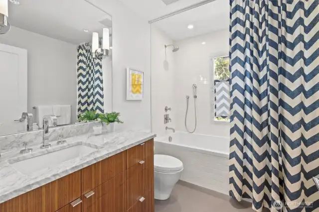Secondary bath