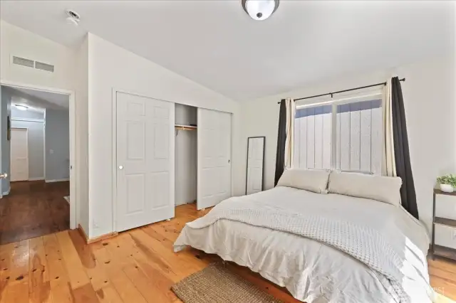 Primary en-suite bedroom