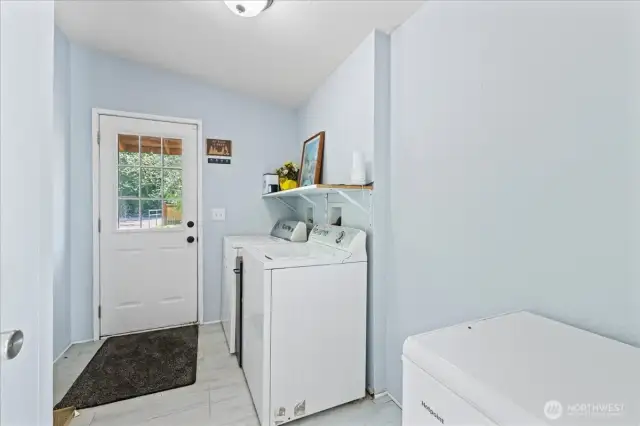 Mud room/Laundry room