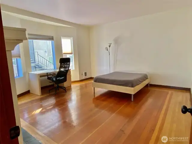 Unit 6 - bedroom
