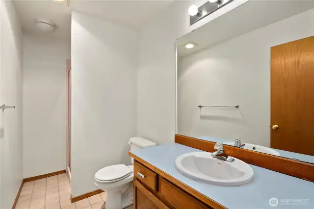 3/4 Bathroom