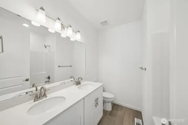 Actual house photos!