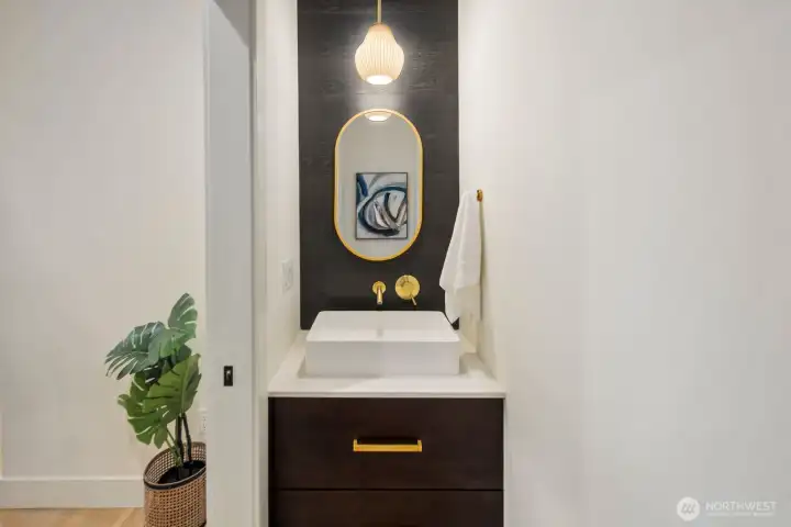 Powder bath on main lever