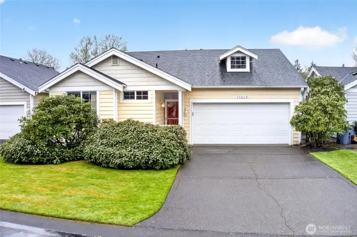 Welcome Home! Clean curb appeal with exterior maintenance handled, so you can spend more time enjoying home, not maintaining it.