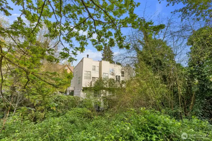 Surrounded by a greenbelt