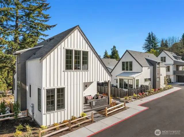 The largest of three stunning floor plans, 2216 NE 125 features 4 bedrooms and 3 baths.
