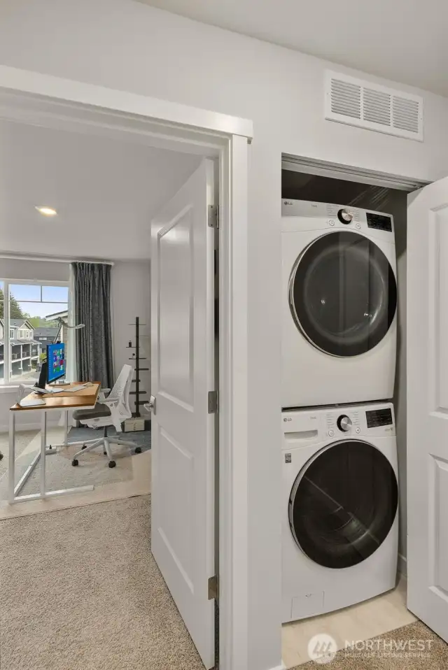 Convineitly located Laundry