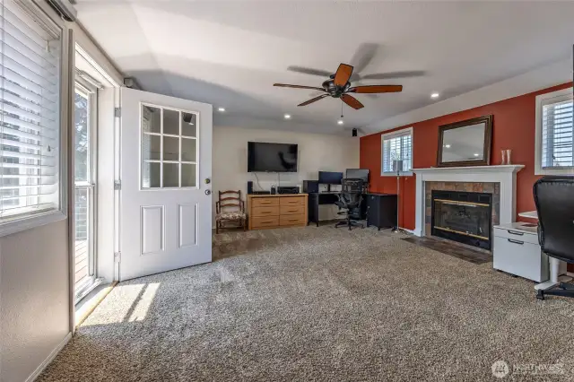 Bonus Room w/Fireplace & Private Deck