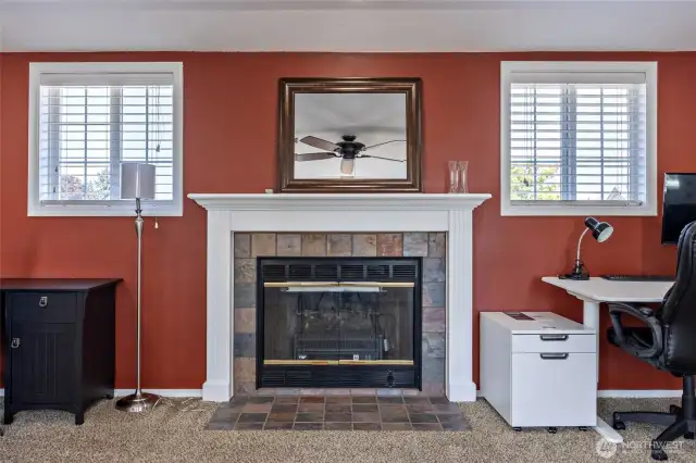 Bonus Room - Fireplace