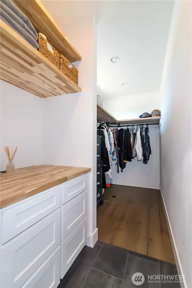 Big primary walk in with storage