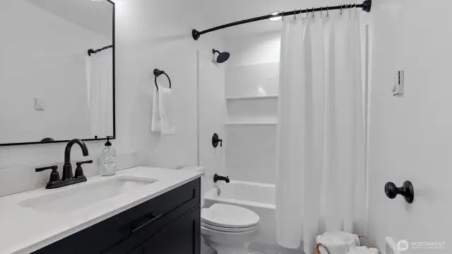 Fully updated bathroom