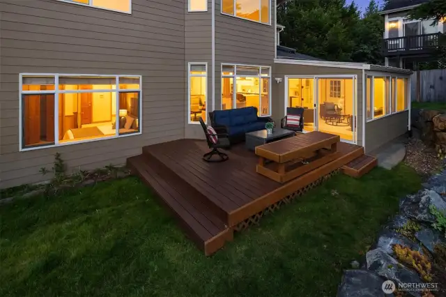 New deck with built in bench