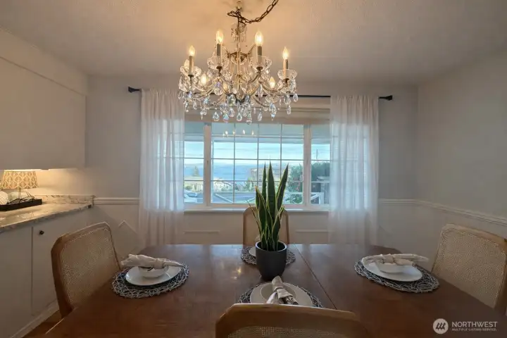 A lovely view to look at while enjoying your meals