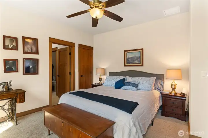 Primary Bed / Bathroom