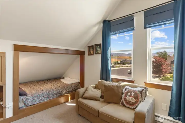 Large Upstairs Family Room