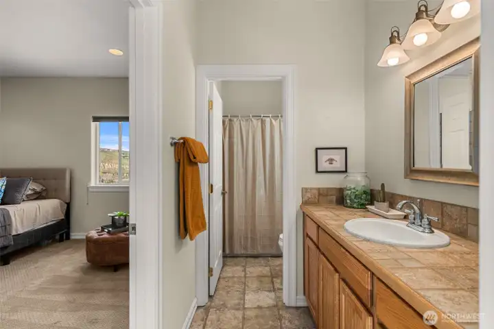 2nd Full bath off 2nd & 3rd bedrooms