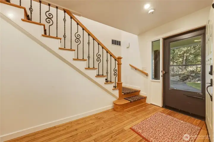 Elegant railing to your upstairs