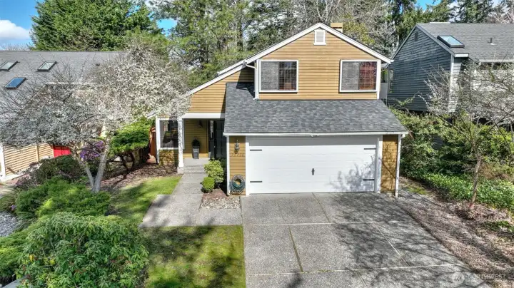 Wonderfully sited on a quiet Cul de sac with a Near by TOTS park with a pickleball court.  Fully fenced.