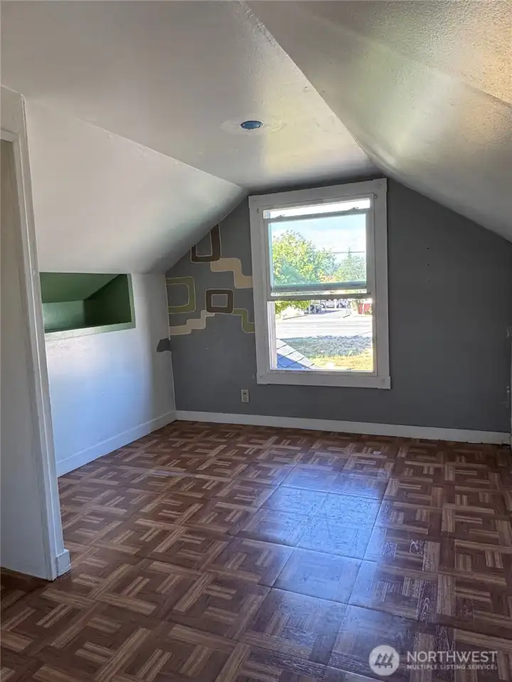 bedroom 3, upstairs