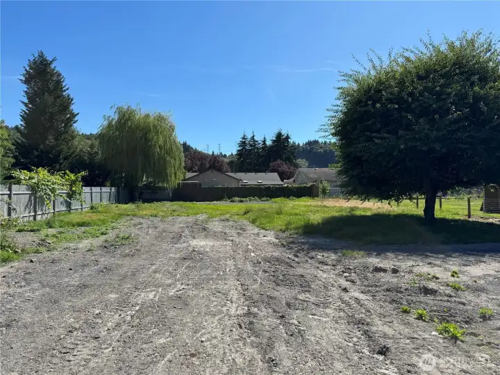 plenty of space for a shop, garden, or large entertainment area.