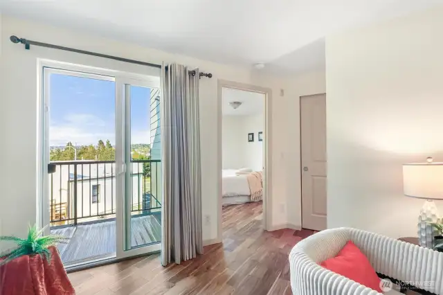 Top floor and big windows make for great natural light!