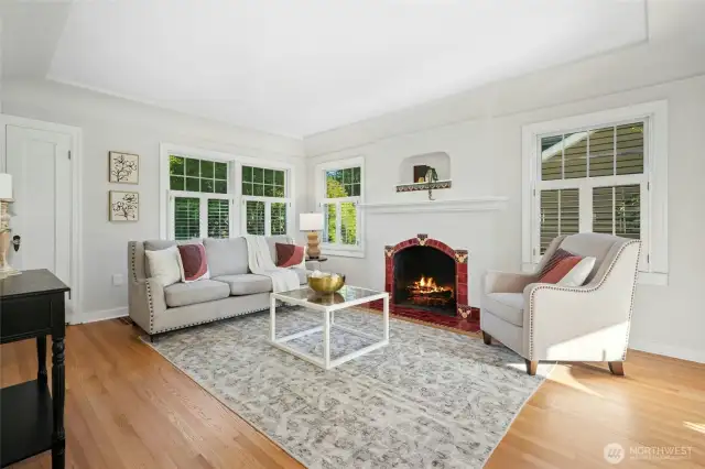 Plantain shutters grace the windows to further add to the ambience
