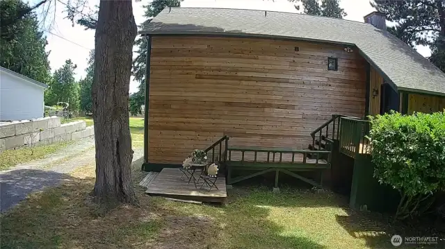 Front entrance with large driveway for RV parking.