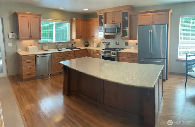 Large open concept kitchen