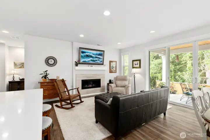 Living room with big slider to outside
