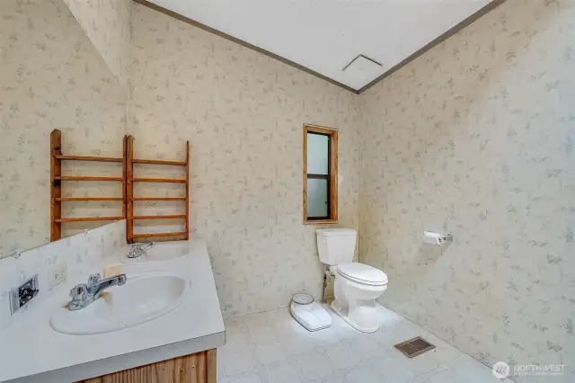 3/4 Primary Bathroom