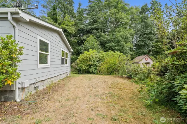South Side Yard
