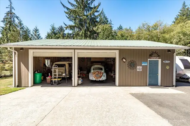 30x40 1200 sqft shop with 2 bays and work shop, storage area