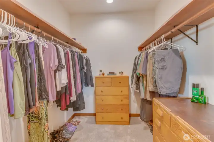 Walk-in closet