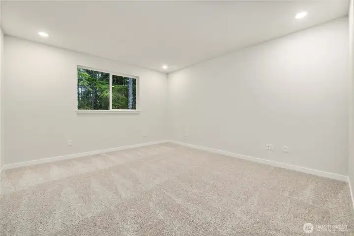 Disclaimer Secondary photos of same floor plan on a different lot in the community: Photos are from another Biscayne, finishes, upgrades, and features may vary.