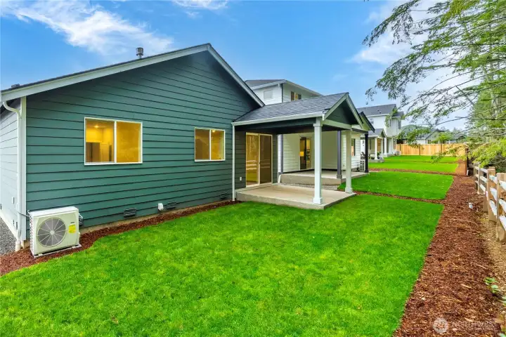 Disclaimer Secondary photos of same floor plan on a different lot in the community: Photos are from another Biscayne, finishes, upgrades, and features may vary.