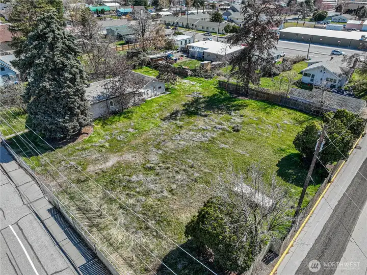 Can't beat this location.