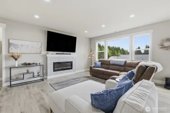 Open Concept Living Room w/ Gas Fireplace