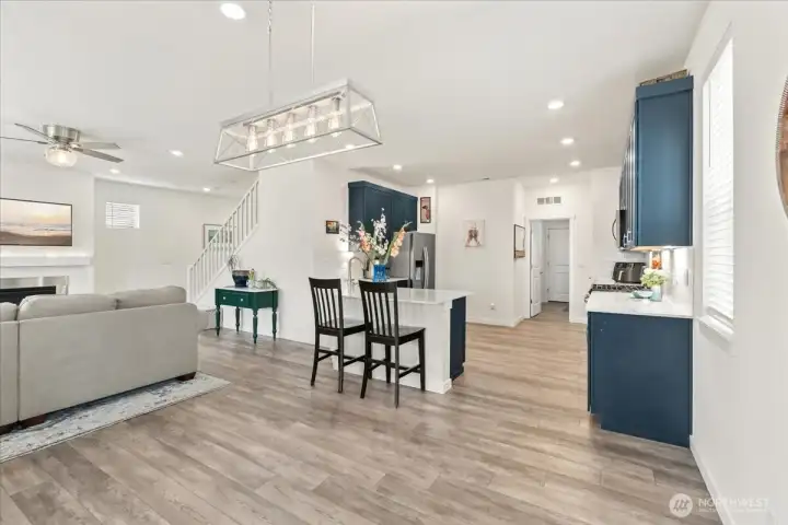 Bright and airy home with stylish finishes and thoughtful upgrades. Bright and airy home with stylish finishes and thoughtful upgrades.