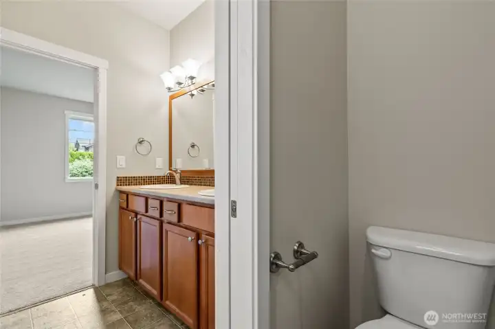 Main Floor Suite #1 Bathroom Main Floor Suite #1 Bathroom