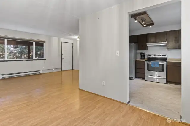 Kitchen/ Dining room