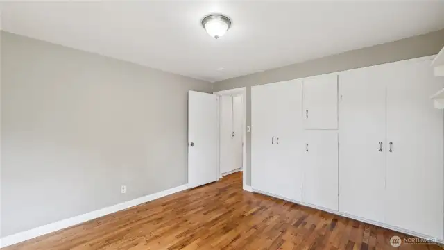 Huge closet space